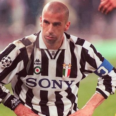 In Twitter 
solo per la Juve .