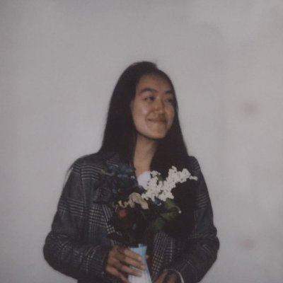 haaalley's profile picture. not a matty healy stan account