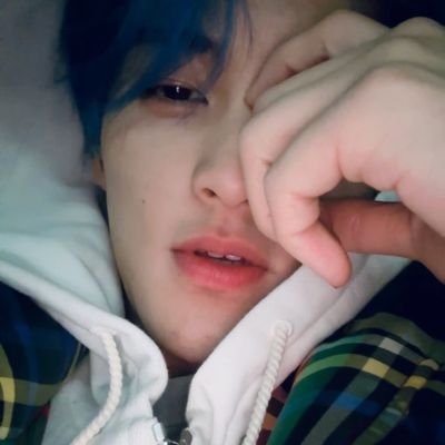 zeusxyull's profile picture. welcomeee