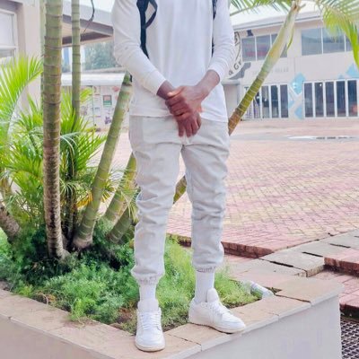 Iamwarrenwade's profile picture. You the plastic, Am the passion and the Magic in the Air..