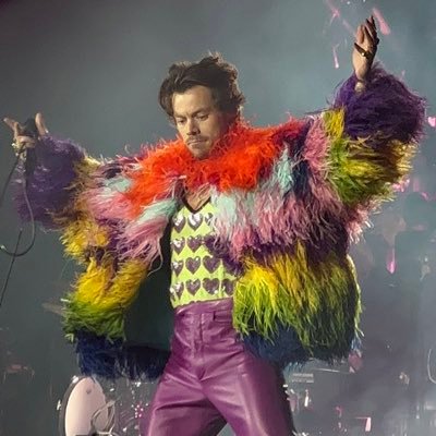 flwrr28's profile picture. she/her • 28+ • OT5