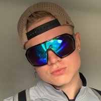 Slutpop22 (@slutpop22) 's Twitter Profile Photo