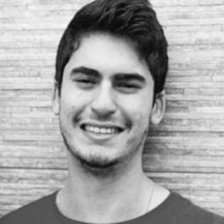 Campineiro em São Paulo. Jornalista formado pela ECA-USP. Hoje na @NorthStarNtwrk e @trivela. Antes na @plbrasil1, VEJA, EL PAÍS e Rádio Globo/CBN.