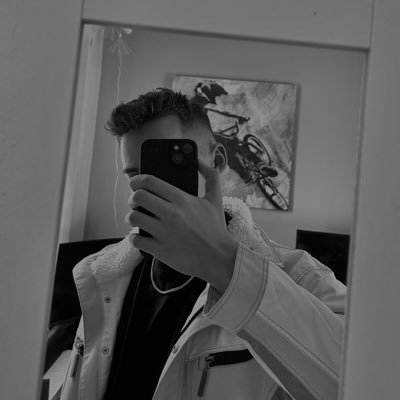 gergodeee's profile picture. 