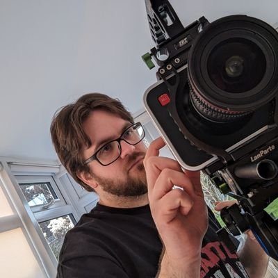 Founder @AltViewMovies ¦ AWARD WINNING Writer/Dir/Prod (TVOI, File Not Found, New Hire ¦ UoW BA Hons Student ¦ STARBURST_MAG Writer ¦ Emma ❤️ Views My Own