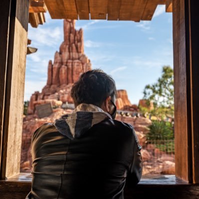 Photograph / SONY / Disney / たまに都市風景、野鳥、動物園など / インスタもよかったら👇 / ※私が掲載した写真の無断使用および無断転載(アイコン使用を含む)はおやめください / Reproduction is prohibited.