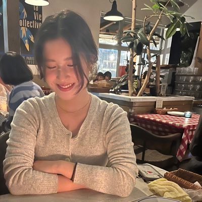 study account / language studying / work out / daily life / reading / ENFP girl 🧚🏻♀️/ major in international relations / drawing / #勉強垢