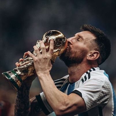 Mes Que Un Club 💙❤
Fan of Messi and Barça 𓃵 🔟 🇦🇷 💙❤
@fcbarcelona @Argentina