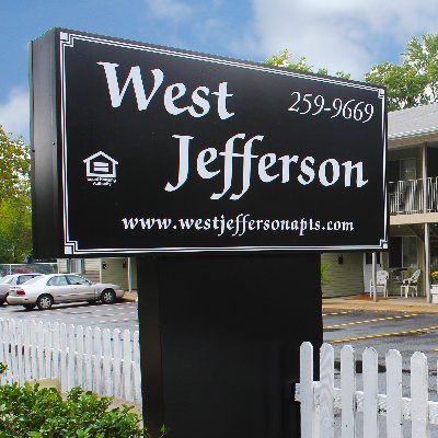 West Jefferson offers 1, 2 & 3 bedroom #Apartments in Mishawaka, IN. Just minutes to South Bend and major shopping/dining!