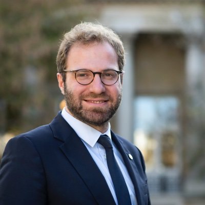 Député de Haute-Savoie. Porte-parole @DeputesRe. Rapporteur de la Commission d’enquête sur la souveraineté énergétique. Burex @Renaissance. Pastoralisme.