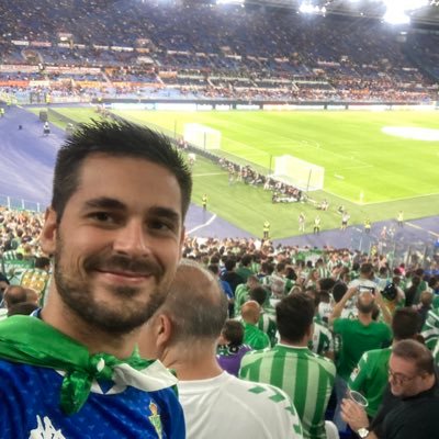 v_marsan's profile picture. Betis. Estepa. Arquitectura Técnica. In that order