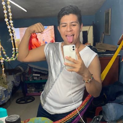 -BAD VIBES DON'T GO WHIT MY OUTFIT- 📲 https://t.co/yvT8UdPziD