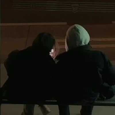 zhrara19's profile picture. omg good this really hurt me