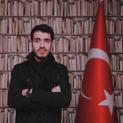 Akademisyen || TMMOB/MMO Elbistan Yürütme Kurulu Üyesi || Beşiktaş JK Genel Kongre Üyesi