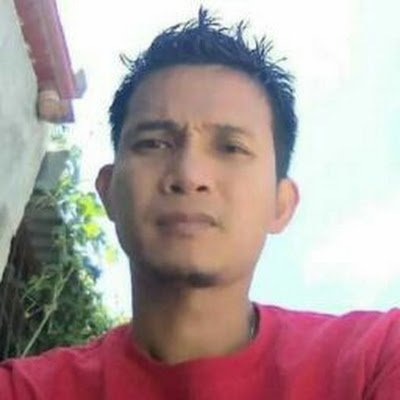 Charlie_75Oct's profile picture. 