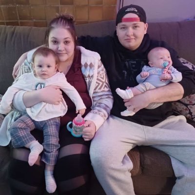 Lexxiloouu's profile picture. 💛Mommy 🍼💗Parker Rose💕💜Carter June💜 🤍Aaron Wayne🤍