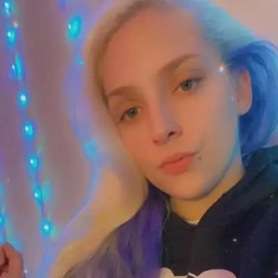 chloekaith7's profile picture. 
