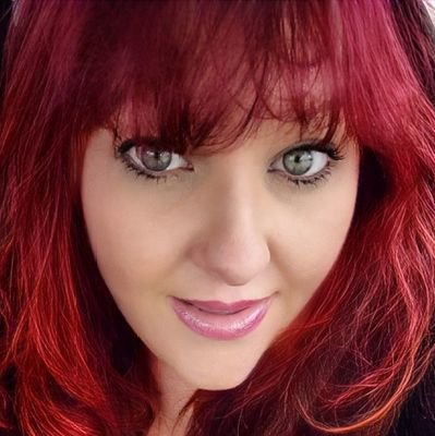 Wife of Pastor Jason Harris- (HisWord4Life). Together we enjoy training and equipping HIS people through the TRUTH of the WORD and WORSHIP in HIS SPIRIT.