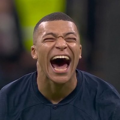 hi6ki_kt's profile picture. kt61st/慶應経済