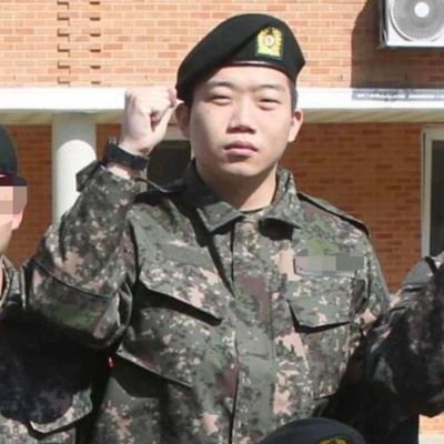 NA ESPERA DO CHANGMO SAIR DO EXÉRCITO 

♡

CHANGMO MY BOY ❤

♡

BLOO STAN      ZIONT STAN          GWANGIL