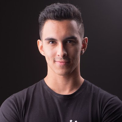 💻 Desenvolvedor FullStack 🎮 Player por default e 💪🏽 Fitnes as vezes