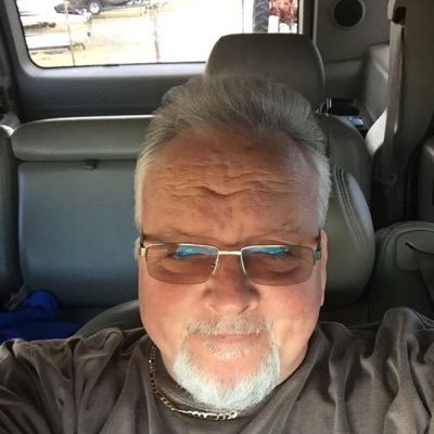 RobertW79_'s profile picture. Father of 3 🏠• Patriot 🦅🇺🇸 • Lady Magnet 😈😘