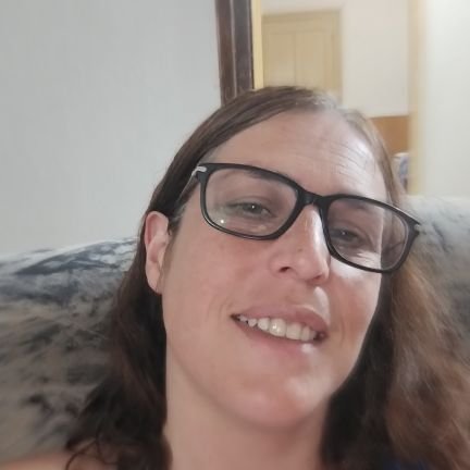 MadameDeLaAldea's profile picture. Luego me envolvieron las tinieblas y me extravié fuera del pensamiento y del tiempo...
(Tolkien ,👆)
Hincha de River 
Córdoba
🌈🏳️‍🌈