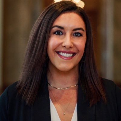 Hana_GoGipper's profile picture. A platform where you can create custom-branded content for your school social media channels-in seconds, on any device, without needing any design experience!