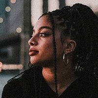 * / 𝙣𝙖𝙤𝙢𝙞 ! (@totemwriter) 's Twitter Profile