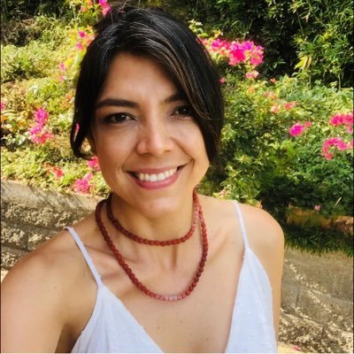 No puede ser que estemos aquí para no poder ser. Cortázar