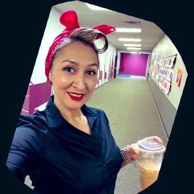 Master of Education🎓 2nd Grade ELAR Teacher at Wells Elementary👩🏻🏫 Mother of 3💛💜❤️ Great Dane Mommy🐶🐶🐶 Life Long Learner 📚