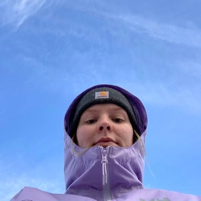 hannahwarnock_'s profile picture. What are you doing in my swamp?