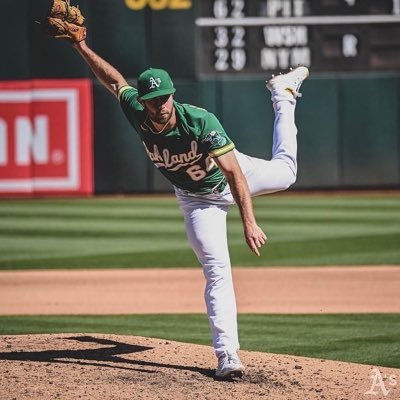 SMC ‘20 LHP⚾️ ➡️ Pitcher for the Oakland Athletics