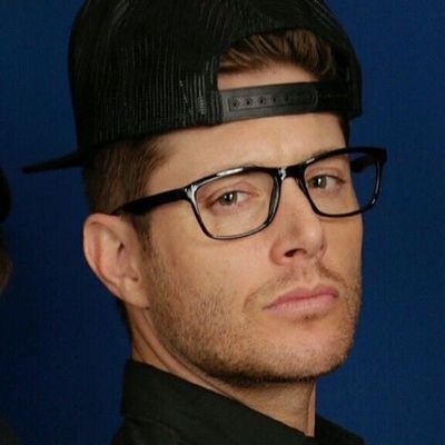 sUFd8EbyhGbLczT's profile picture. 