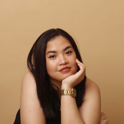 imonicacruz's profile picture. 29 | INFJ-T | ♋️ sun ♊️ moon ♏️ rising