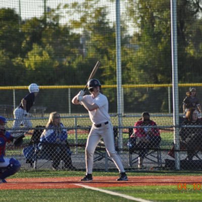 Beavercreek HS/class of 2024/ 6”1 ,185lbs/Dayton classics 18u/RHP, 1B, 3B