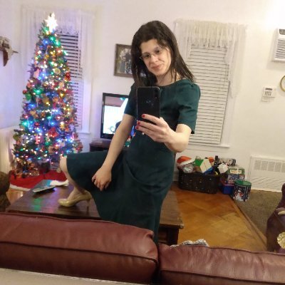 LauraPaolucci5's profile picture. Presbyterian Protestant Christian.   choir singer