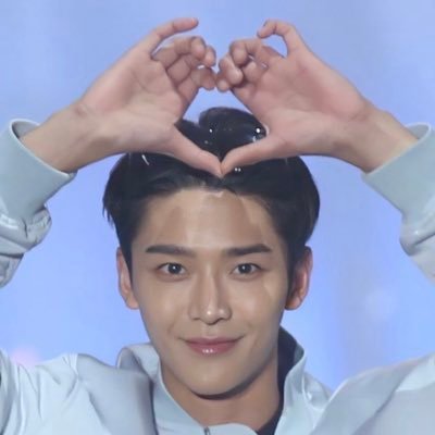 Name: Mrs. KIM Rowoon ———————💖 Baby: Han Yujin ————💖 Occupation:Fantasy in SF9 Ent. ————💖 Boyfriend: DPR_ian