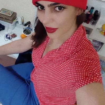 HyatZhra's profile picture. 