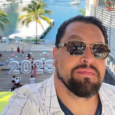 claudiocota's profile picture. Haría cualquier cosa para recuperar la juventud... Excepto hacer ejercicio, madrugar, o ser un miembro útil de la comunidad.