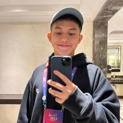 chezzykoalas's profile picture. love above anything else