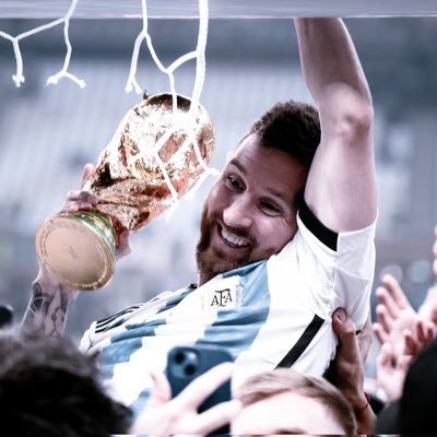 UsKwasi1's profile picture. For the love of the game⚽️. Entrepreneur. Business minded💯