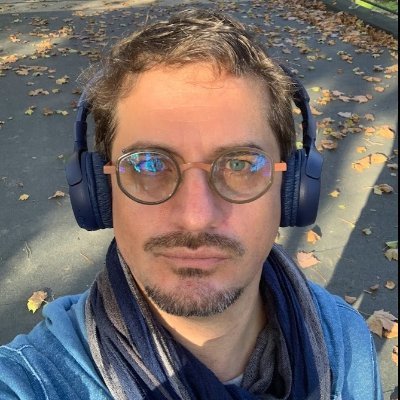 aneziam's profile picture. 