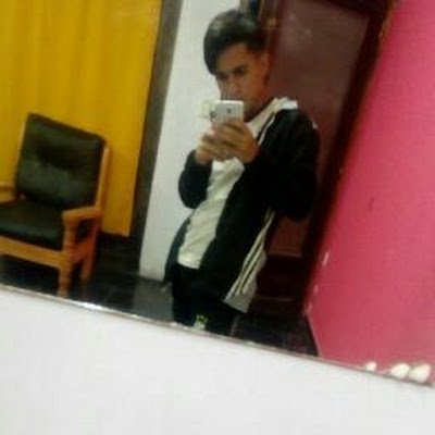 UlisesAlessand7's profile picture. 