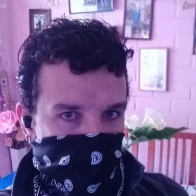KiluaRyu's profile picture. busco activo dominante para hacer vídeos y paso siguiente hago aseo en casa y depto con colaless y también me gustan los tríos y orgías con 10 activos dominante
