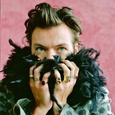 My bf is Nepali and our love relationship is 4 years. We move to other place☺️. ❥︎❥︎@Harry_Styles, @aliciakeys 🗣🇯🇵🇳🇵🇬🇧