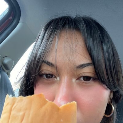 sharmineothman's profile picture. 