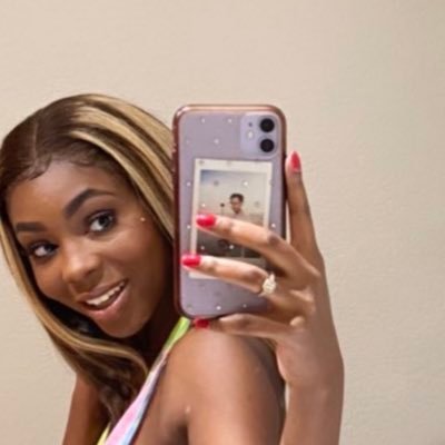 Montrea51238481's profile picture. ion snub and I’m down for meetup