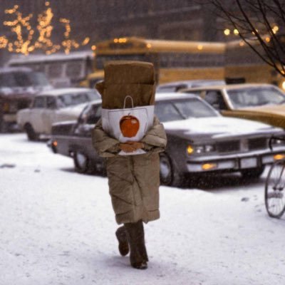 Lmazzzx's profile picture. back to the old house