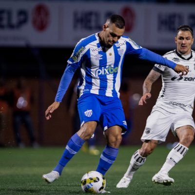 WellingtonTon16's profile picture. ✌🏻